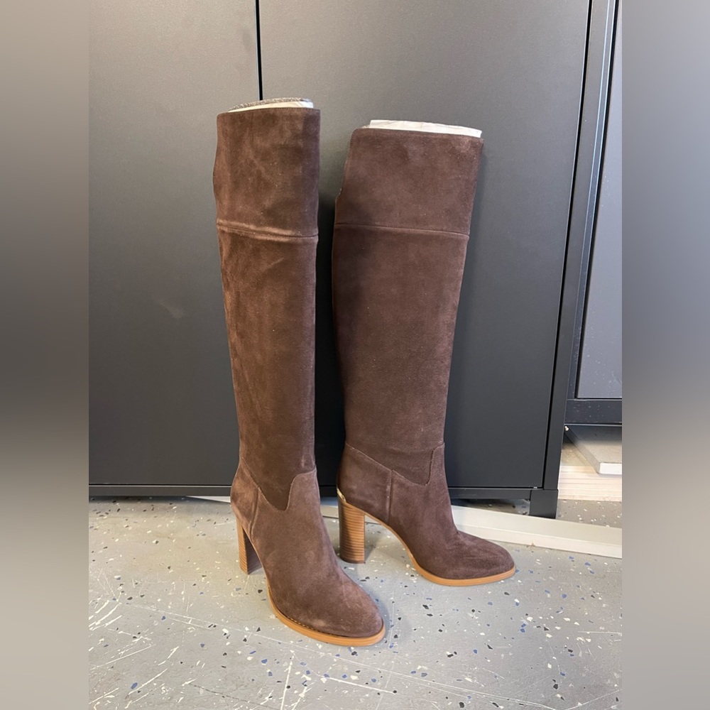 BRAND NEW! Michael Kors Chocolate Suede Boots